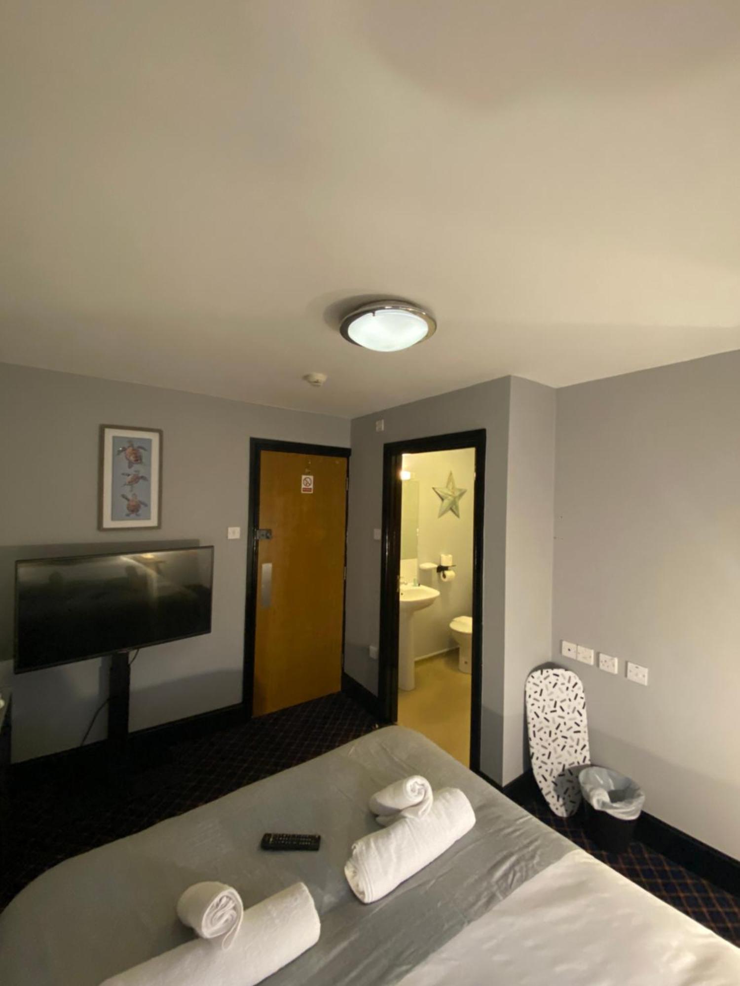 Bay View Rooms At Mentone Hotel Уестън сюпър Меър Екстериор снимка