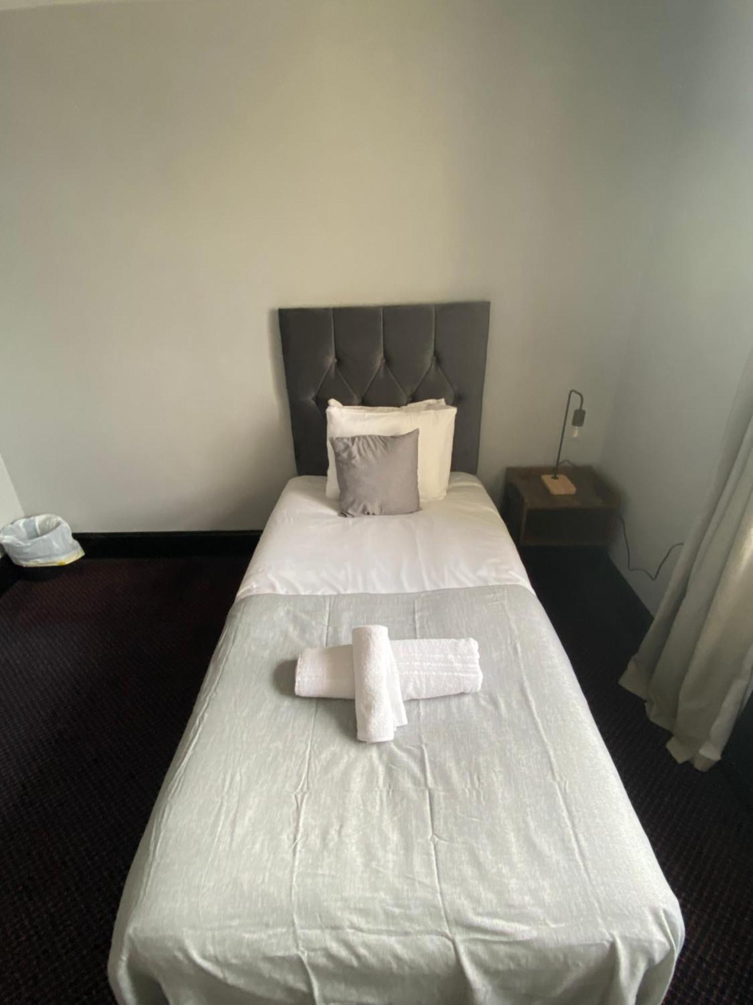 Bay View Rooms At Mentone Hotel Уестън сюпър Меър Екстериор снимка