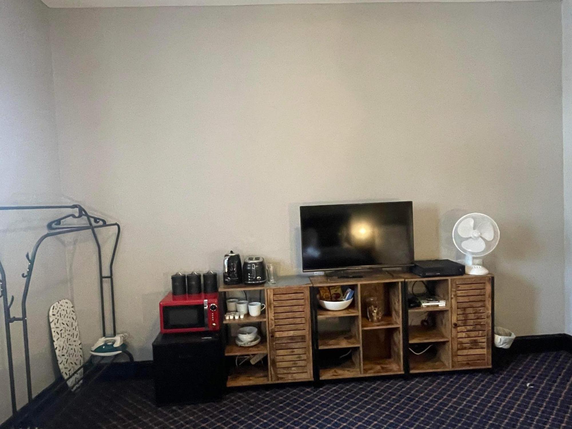 Bay View Rooms At Mentone Hotel Уестън сюпър Меър Екстериор снимка