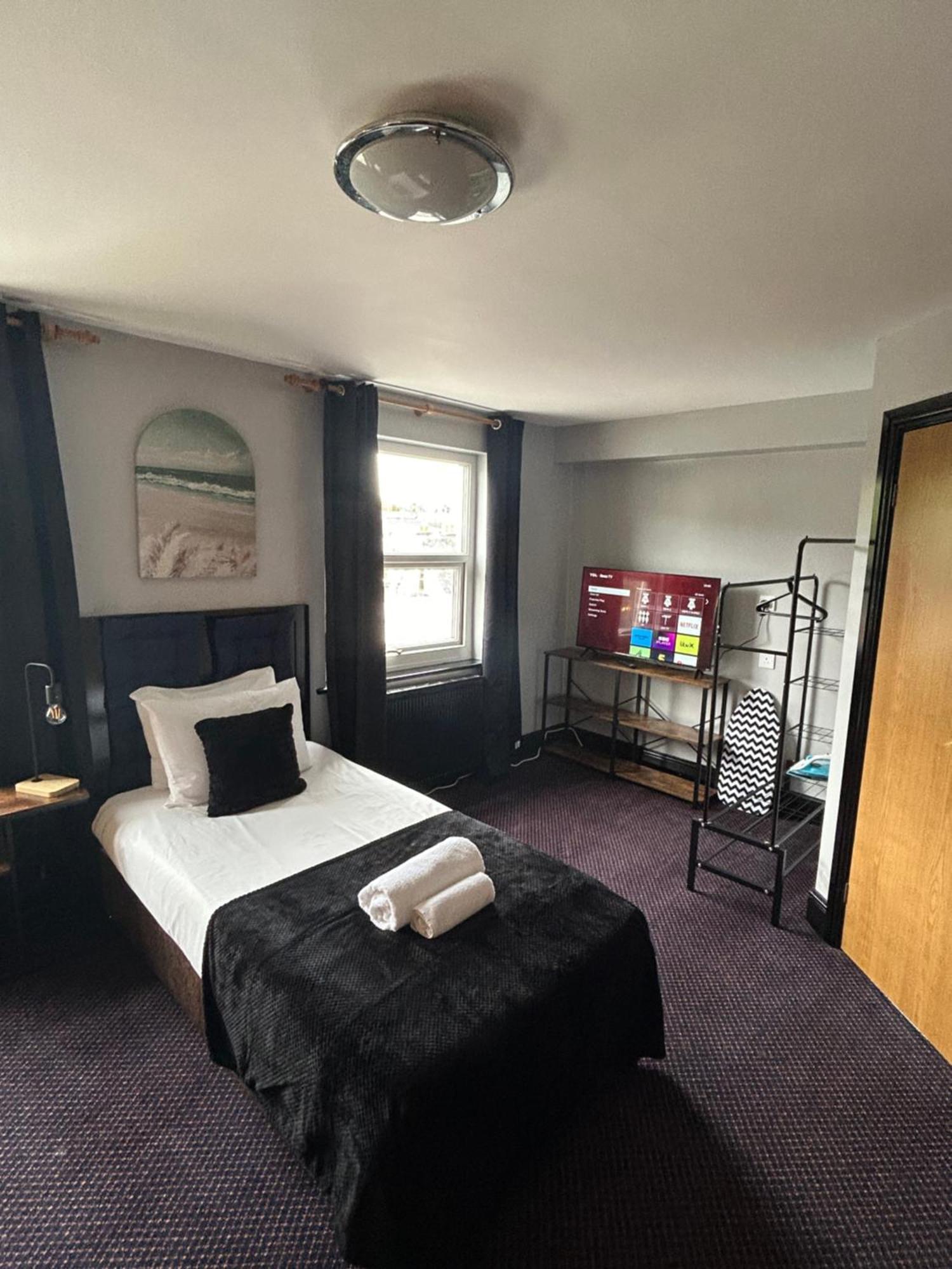 Bay View Rooms At Mentone Hotel Уестън сюпър Меър Екстериор снимка