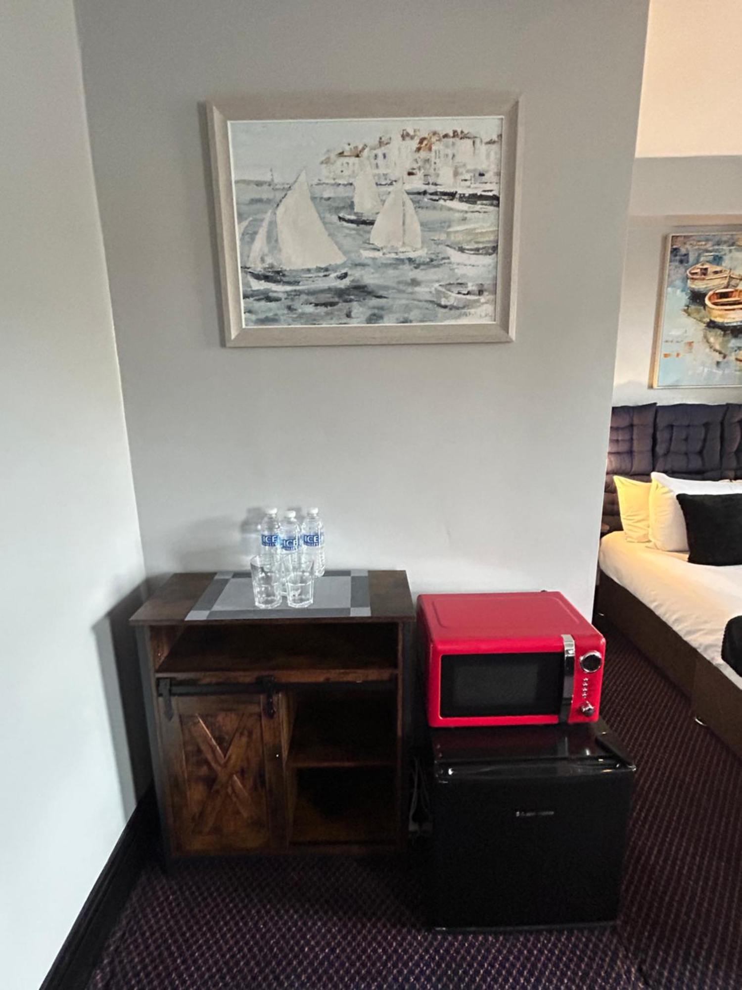 Bay View Rooms At Mentone Hotel Уестън сюпър Меър Екстериор снимка